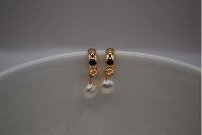 Freshwater Pearl Huggies
